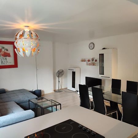 Appartement Cosy Et Lumineux Тур Екстериор снимка